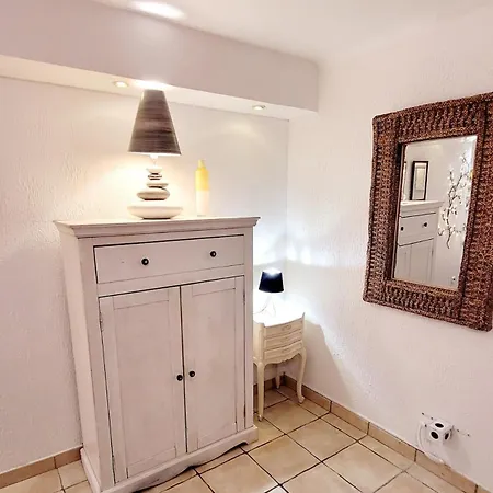 And Garden Blue Eden, Plages De Saint-raphael Cote D Azur Appartement *